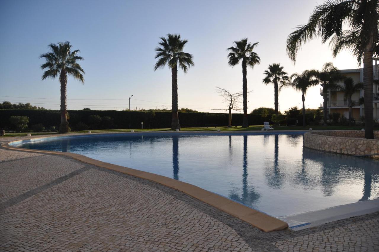 Sea And Pool At Vila Da Praia Alvor Buitenkant foto