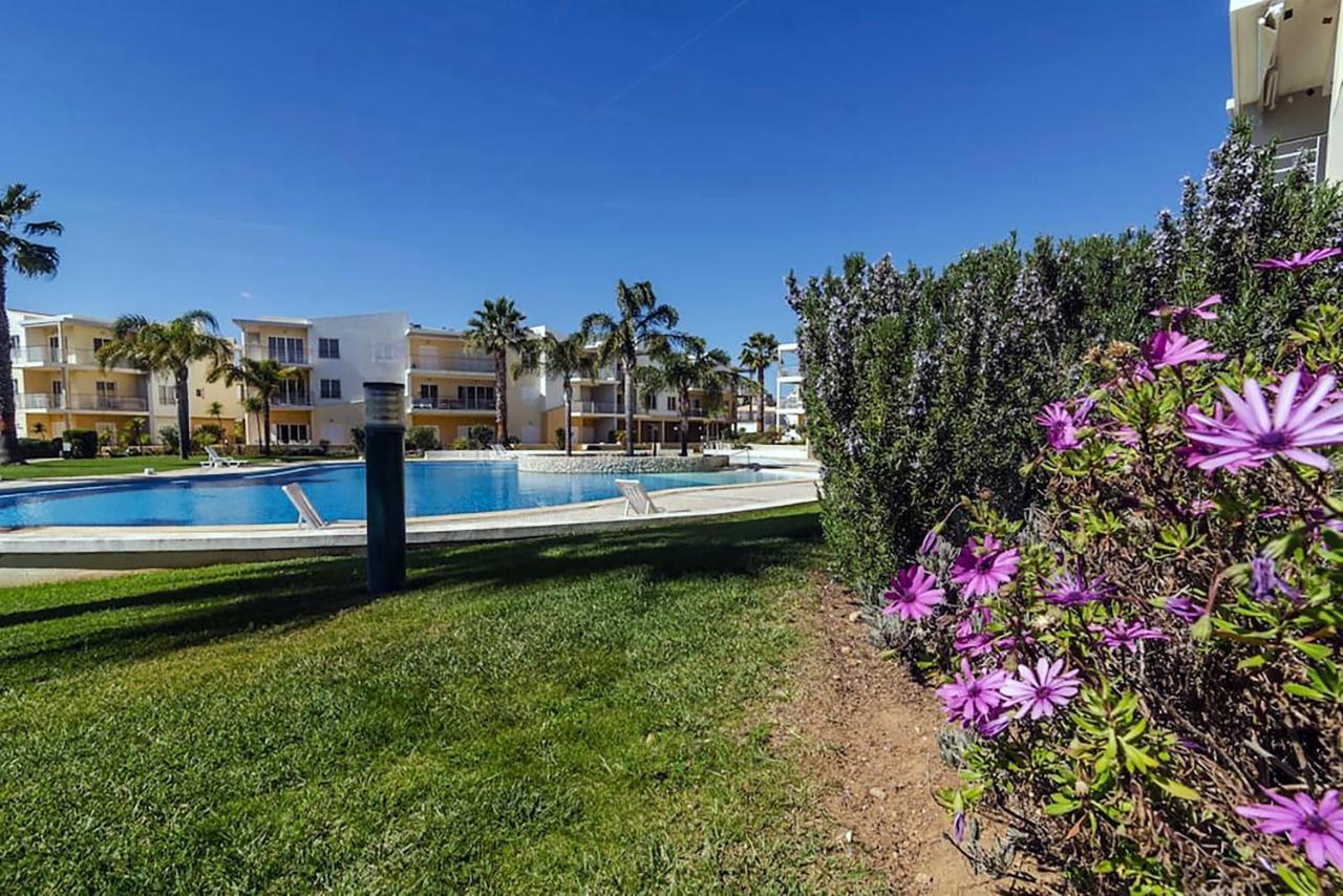 Sea And Pool At Vila Da Praia Alvor Buitenkant foto